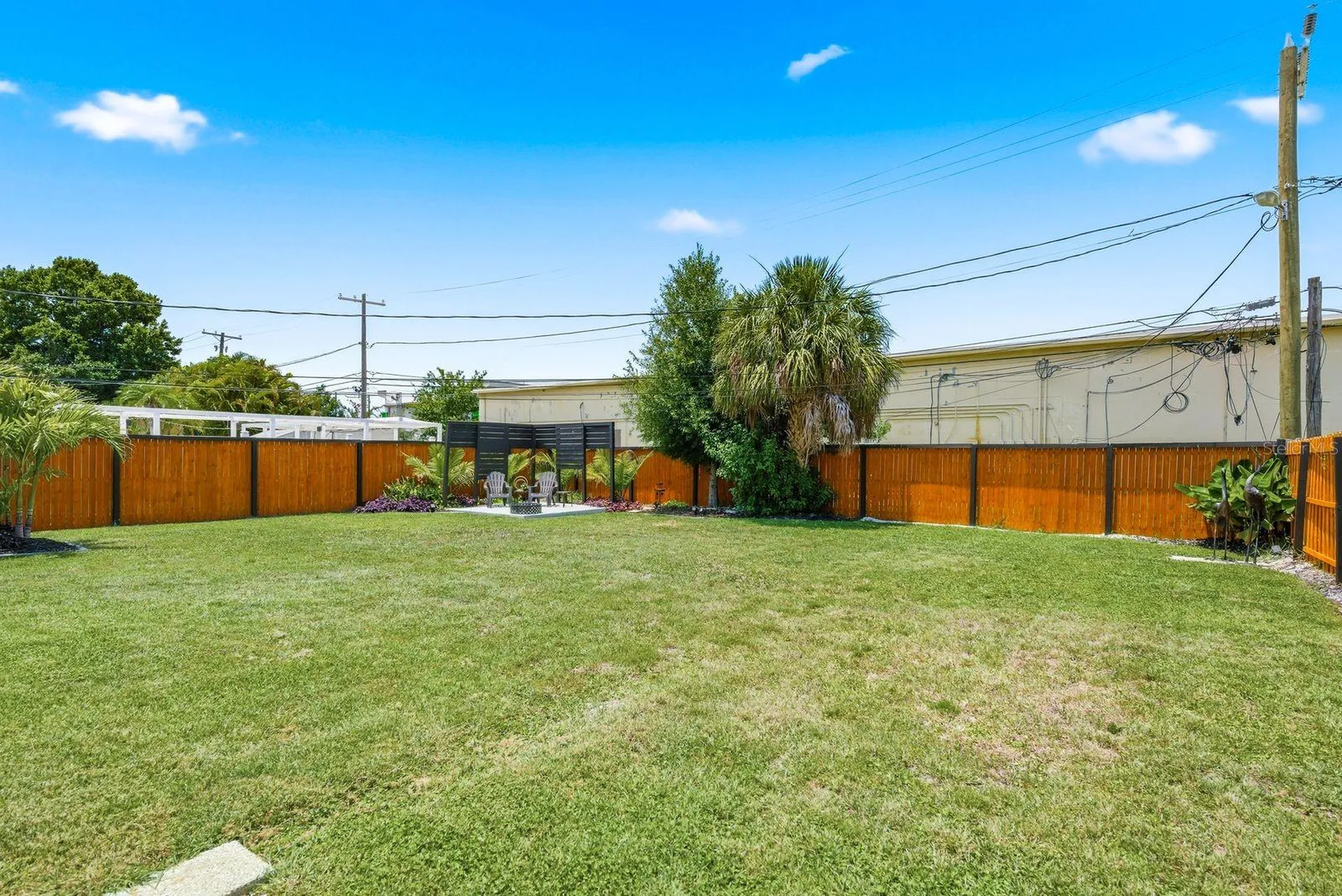1111 61st Avenue N St Petersburg FL 33703