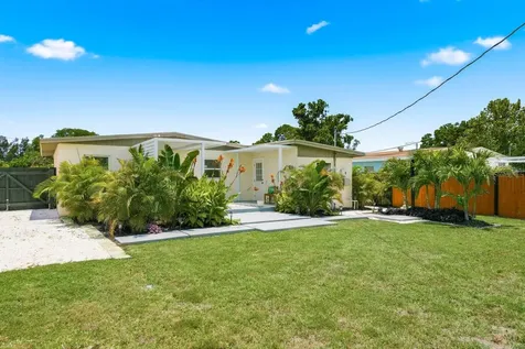 1111 61st Avenue N St Petersburg FL 33703