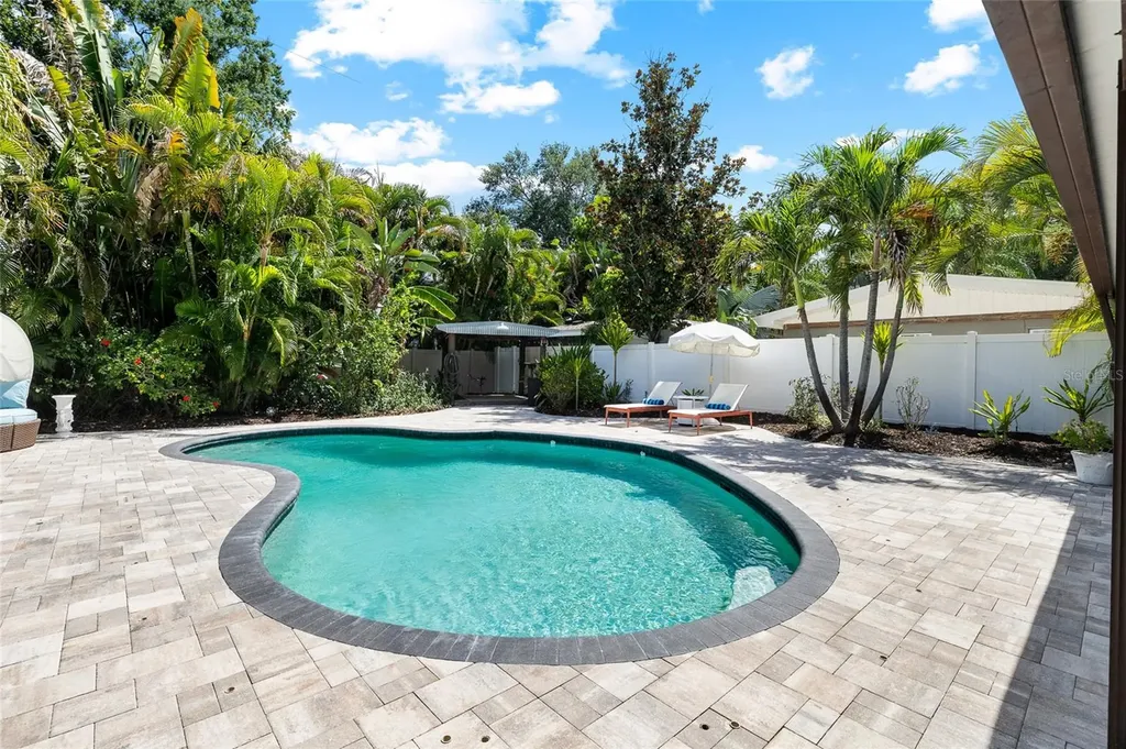 4217 W Morrison Avenue Tampa FL 33629