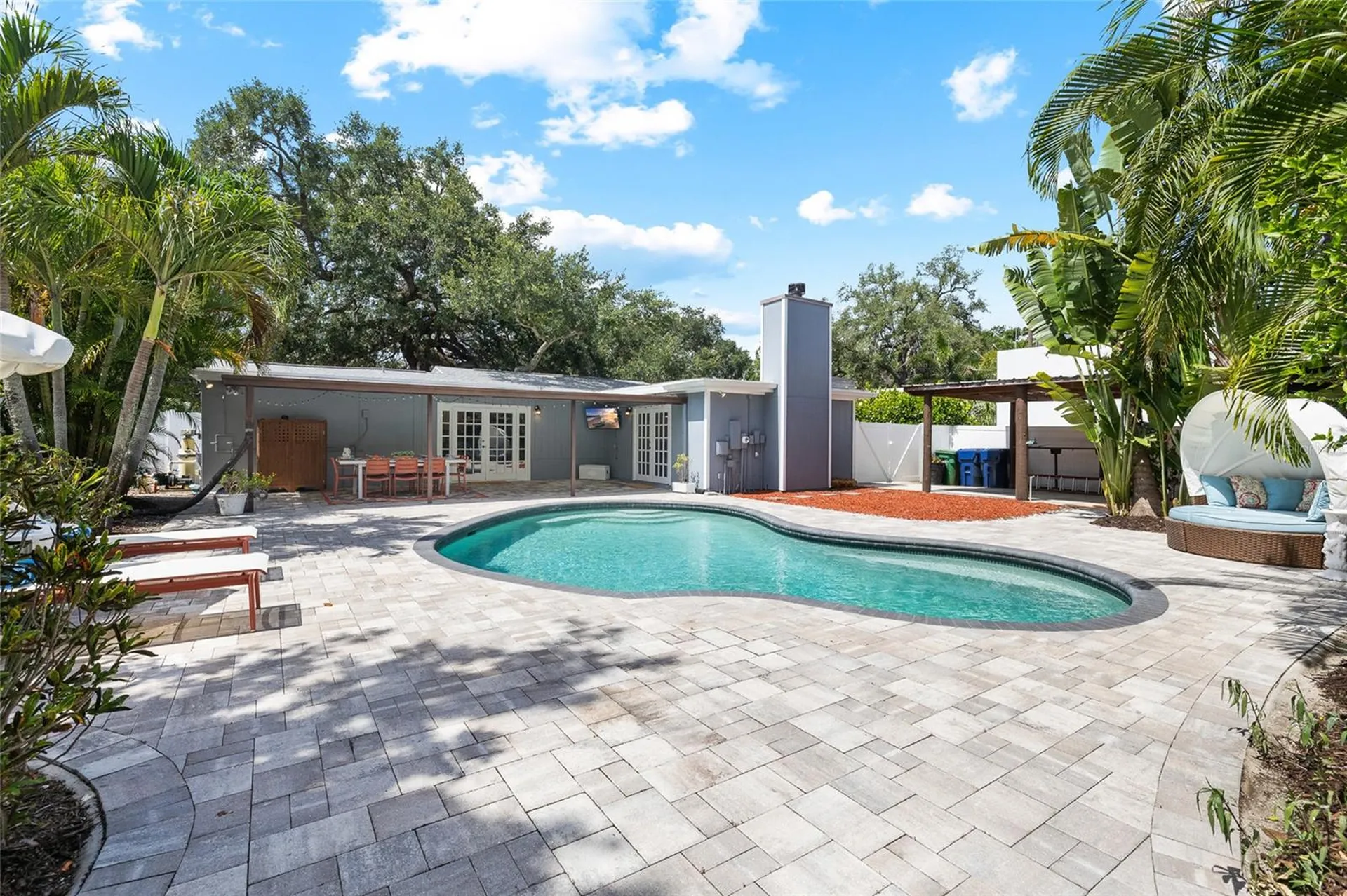 4217 W Morrison Avenue Tampa FL 33629