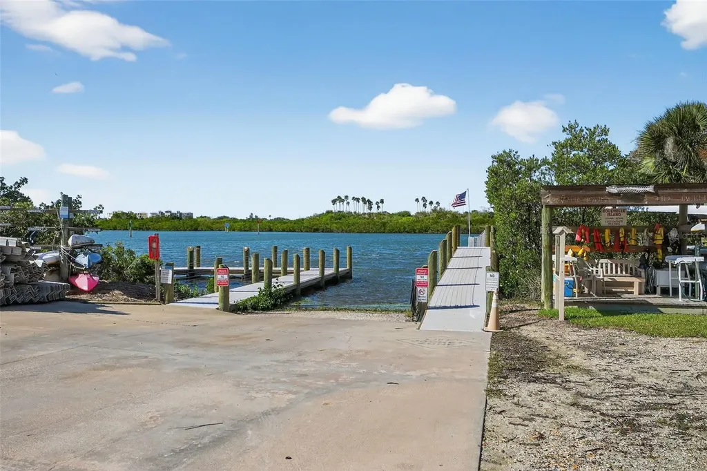 443 Bouchelle Drive New Smyrna Beach FL 32169