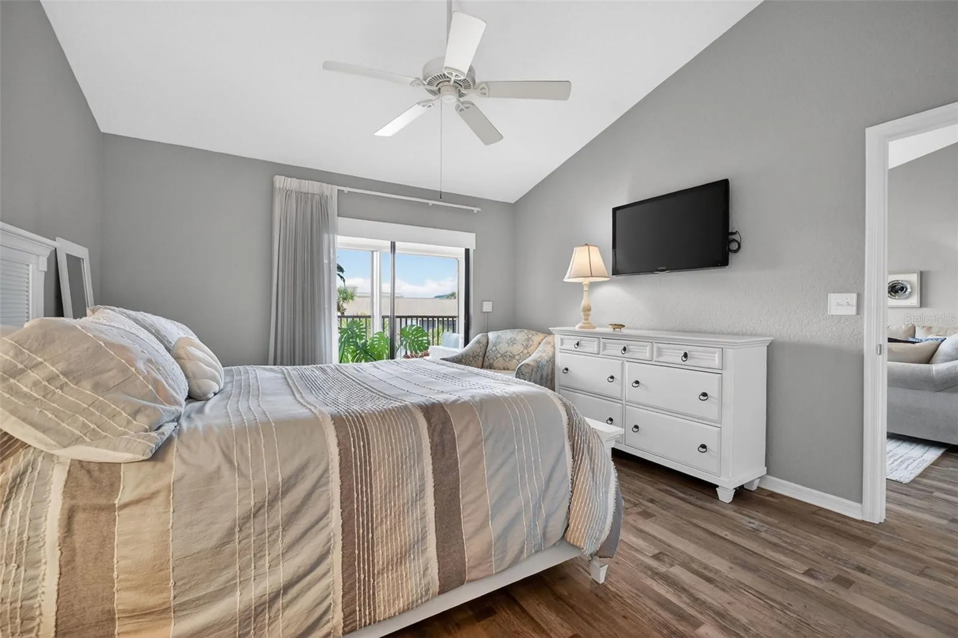443 Bouchelle Drive New Smyrna Beach FL 32169