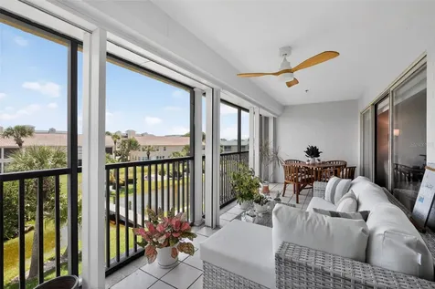 443 Bouchelle Drive New Smyrna Beach FL 32169