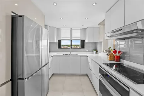 2306 Laurel San Juan PR 00913