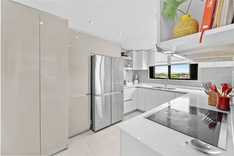 2306 Laurel San Juan PR 00913