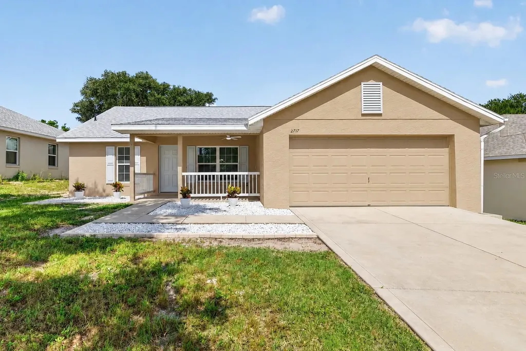 2717 Savannah Drive Leesburg FL 34748