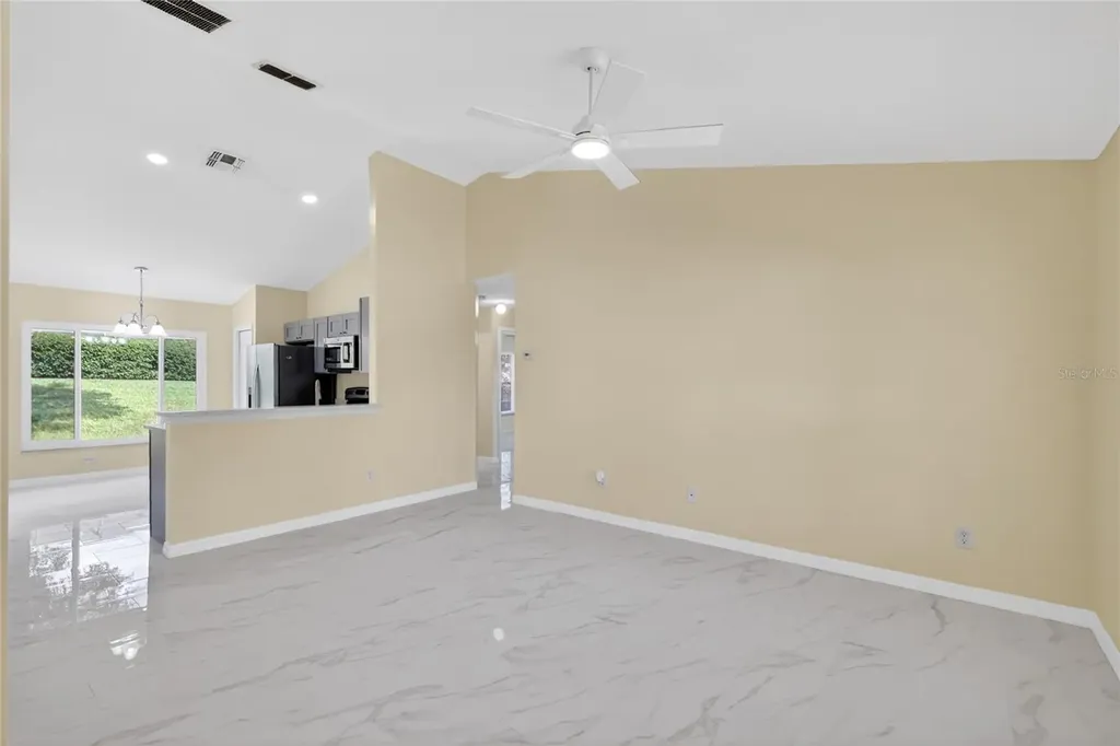 2717 Savannah Drive Leesburg FL 34748