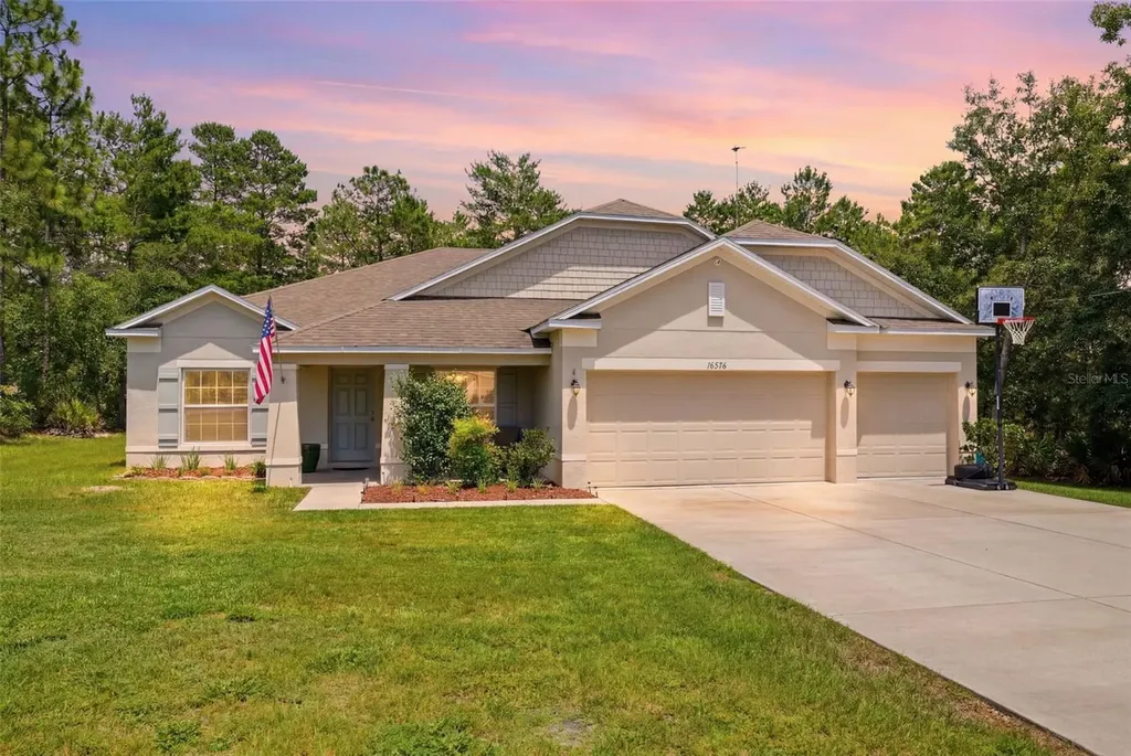 18296 Maberly Road Weeki Wachee FL 34614