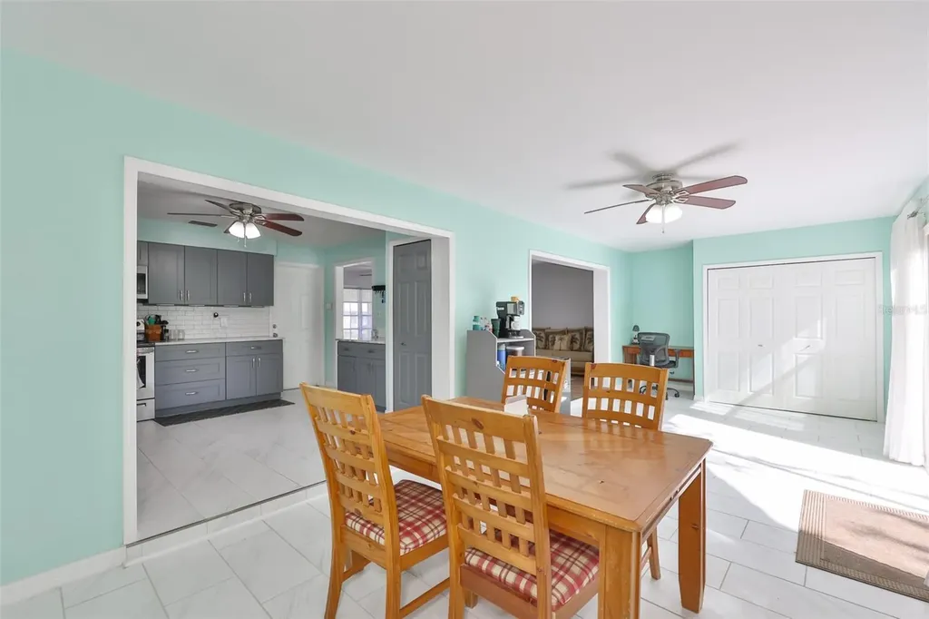 2335 Surrey Lane Clearwater FL 33763