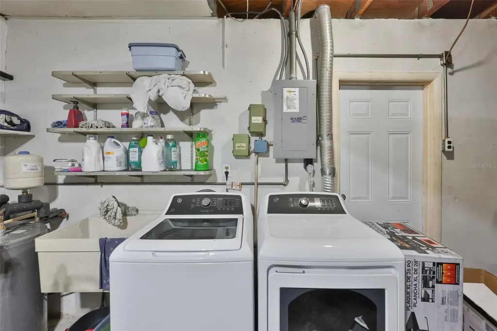 2335 Surrey Lane Clearwater FL 33763