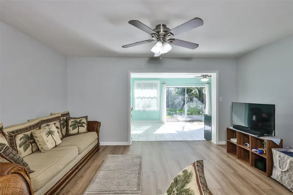 2335 Surrey Lane Clearwater FL 33763