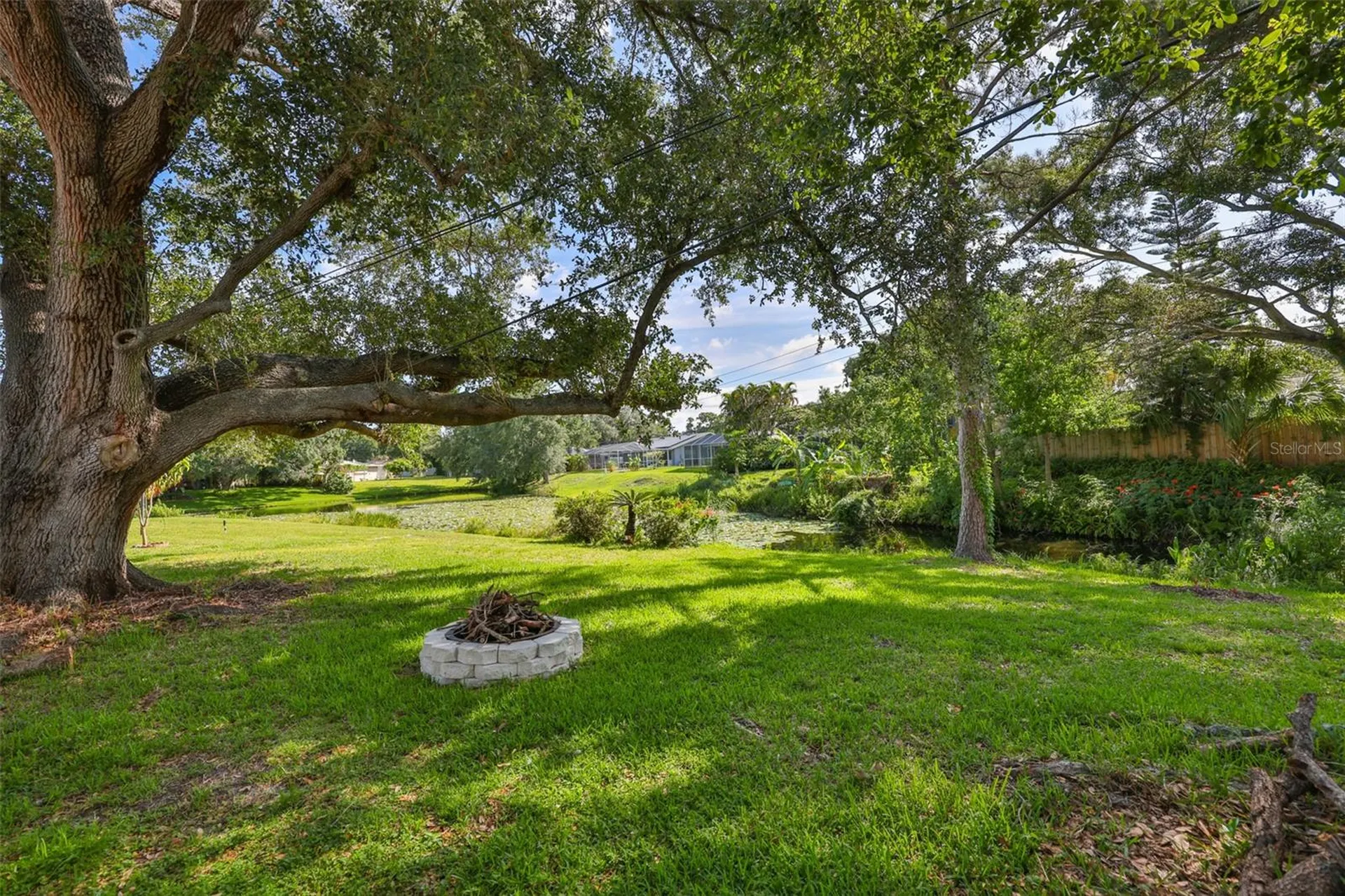 2335 Surrey Lane Clearwater FL 33763