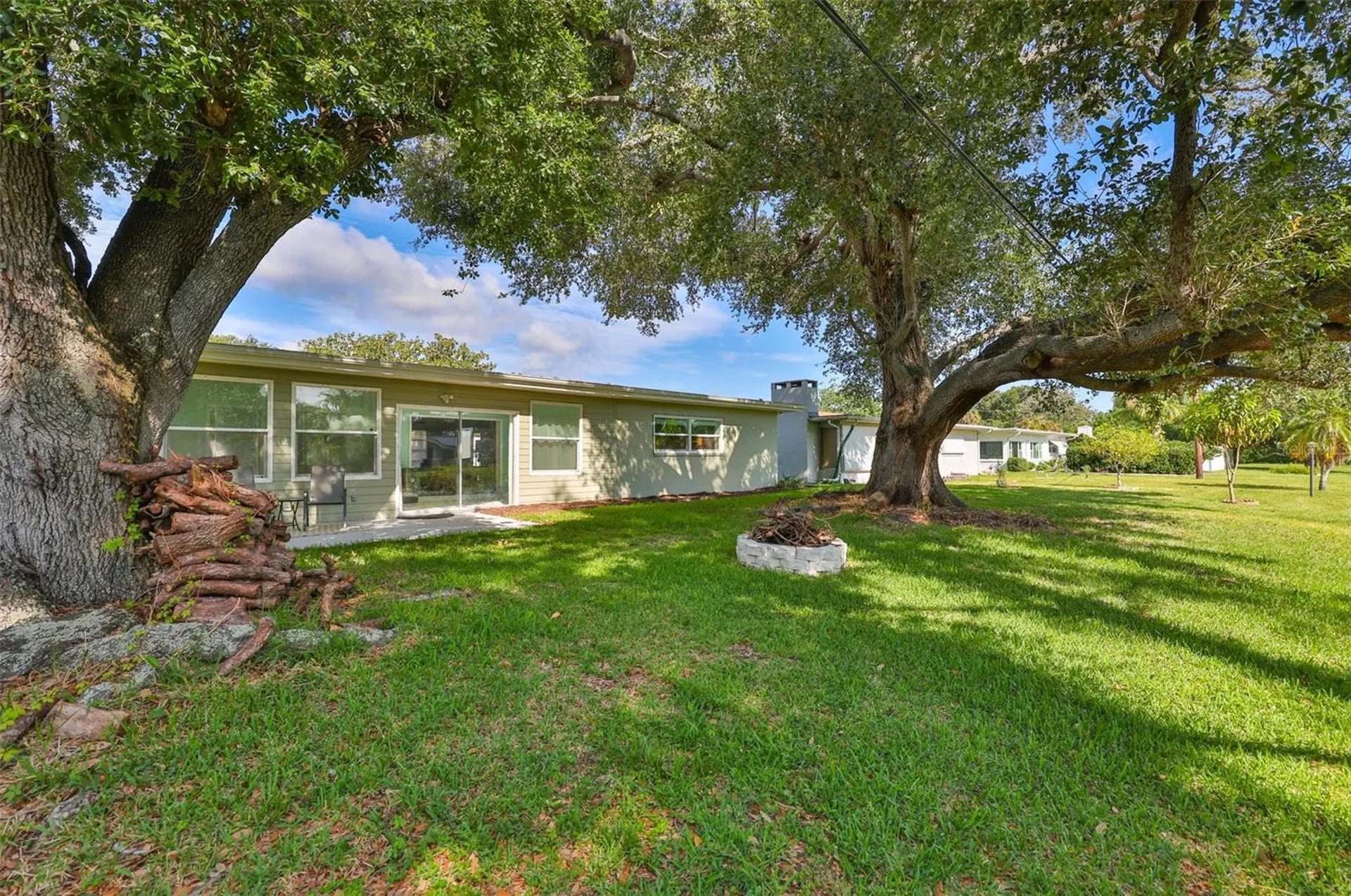 2335 Surrey Lane Clearwater FL 33763