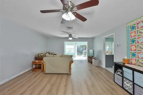 2335 Surrey Lane Clearwater FL 33763