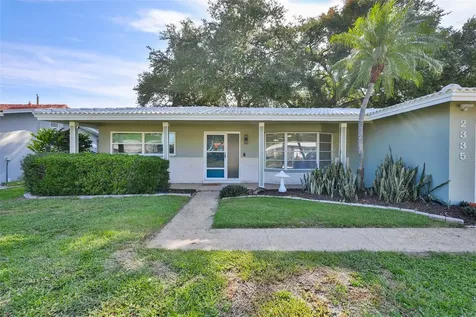 2335 Surrey Lane Clearwater FL 33763
