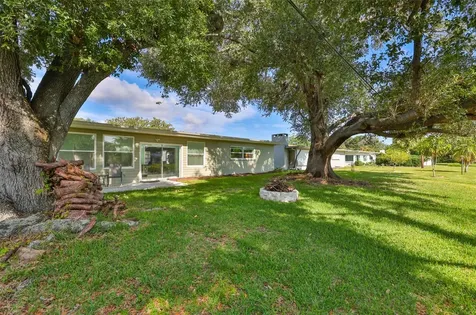 2335 Surrey Lane Clearwater FL 33763