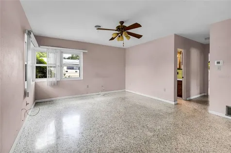 Bradenton FL 34205