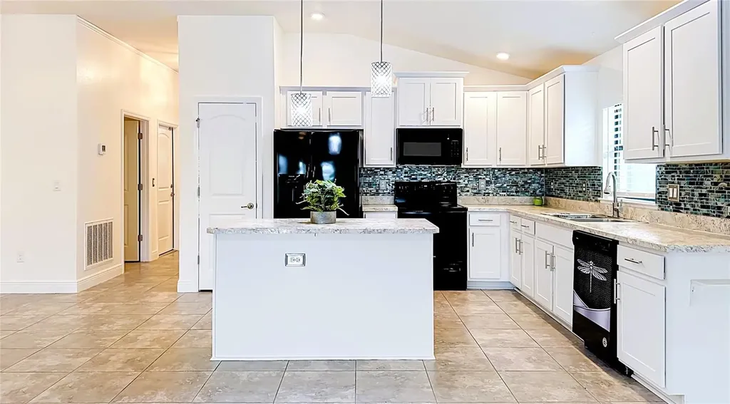9210 52nd Avenue E Palmetto FL 34221