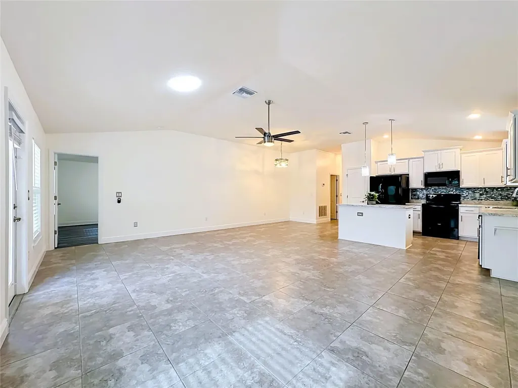9210 52nd Avenue E Palmetto FL 34221