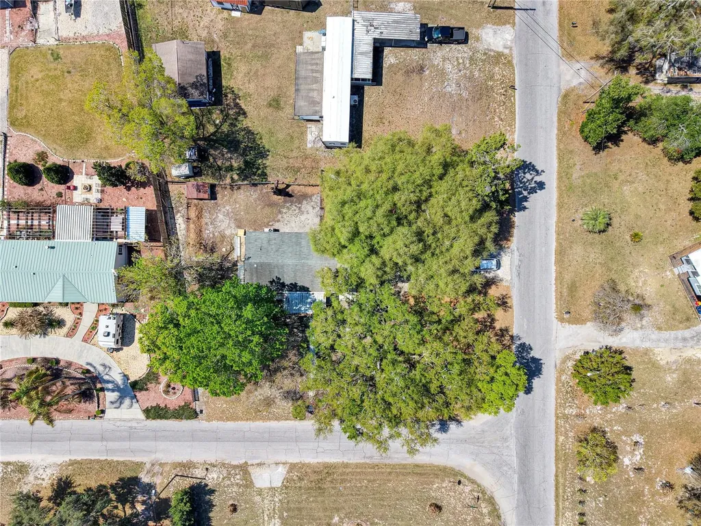 322 Clearwater Lake Drive Polk City FL 33868