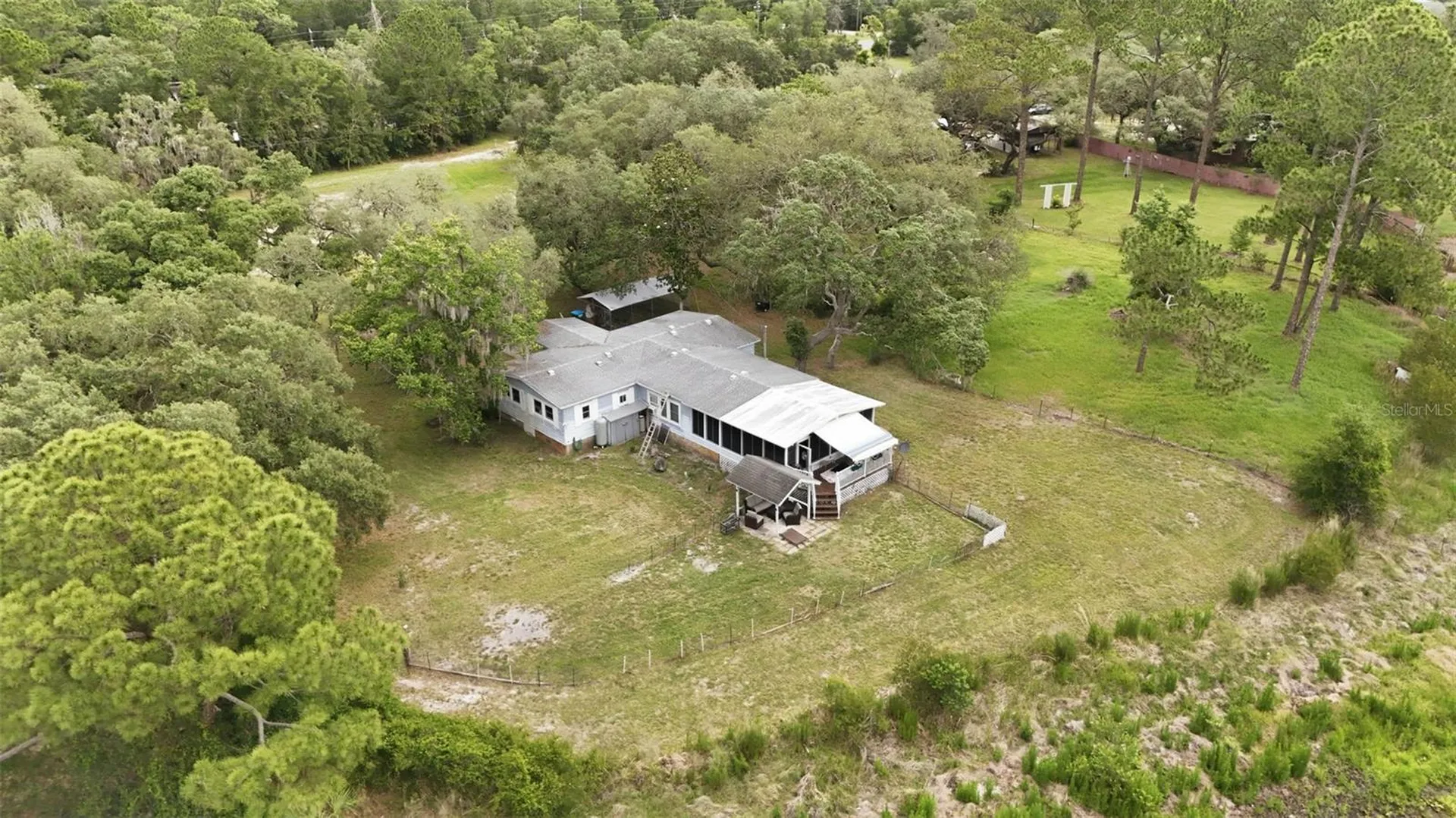 9380 N Cedar Cove Road Dunnellon FL 34434