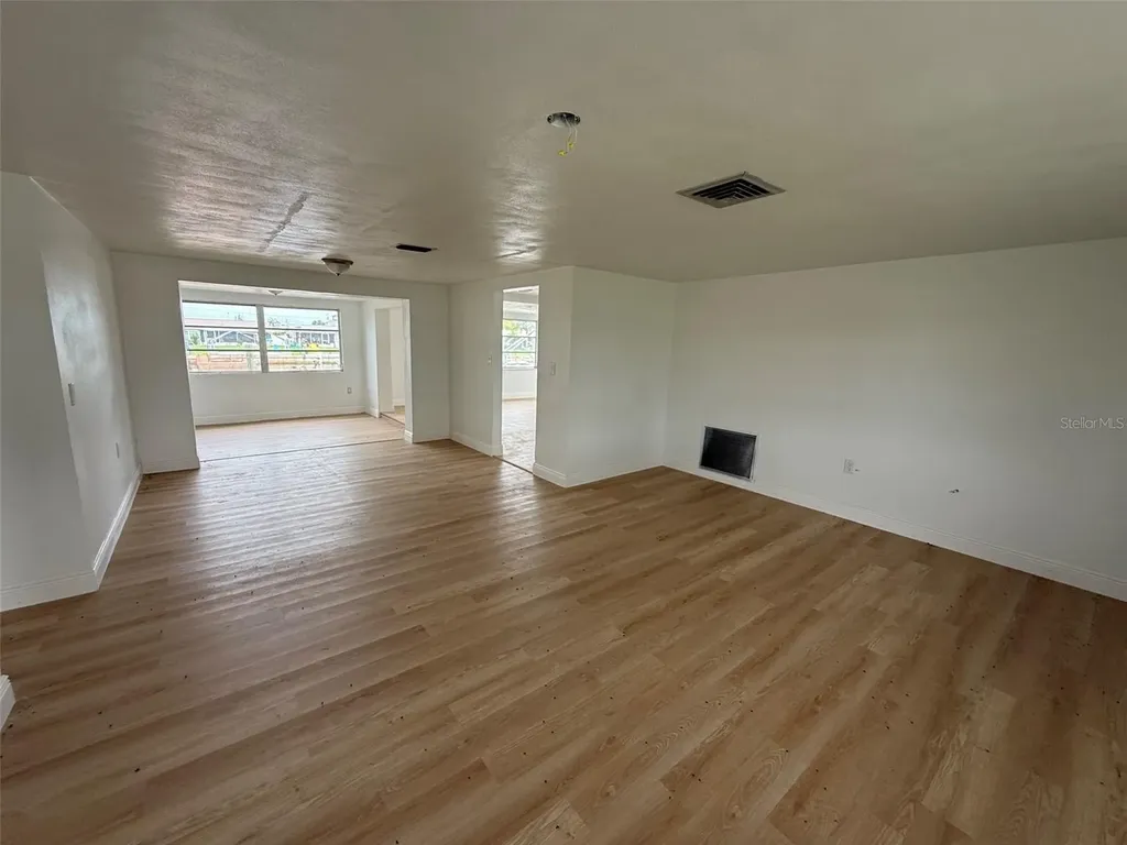 12739 3rd Isle Hudson FL 34667