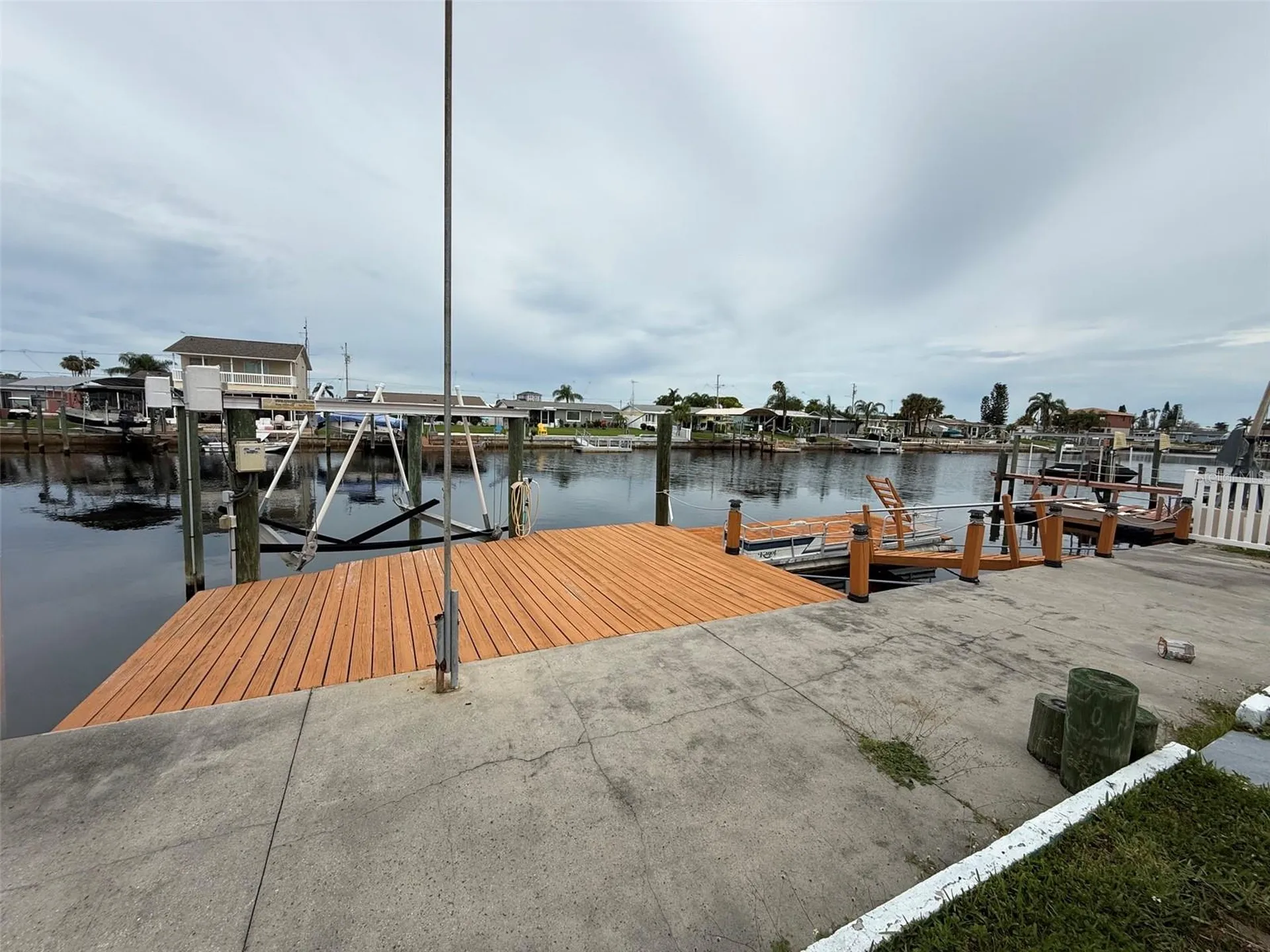 12739 3rd Isle Hudson FL 34667