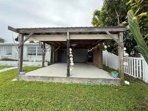 12739 3rd Isle Hudson FL 34667