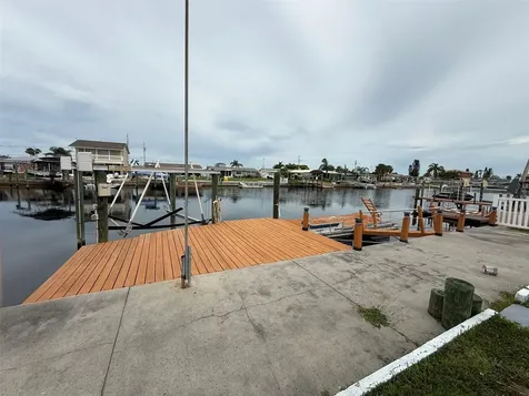 12739 3rd Isle Hudson FL 34667