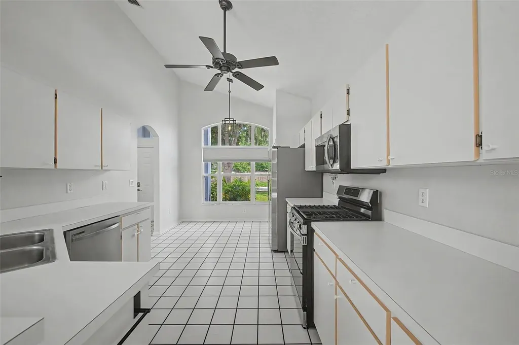 1249 Big Sky Drive Wesley Chapel FL 33543