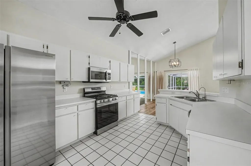 1249 Big Sky Drive Wesley Chapel FL 33543