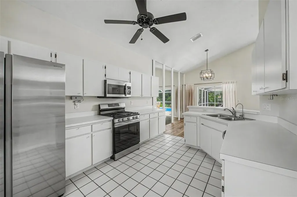 1249 Big Sky Drive Wesley Chapel FL 33543
