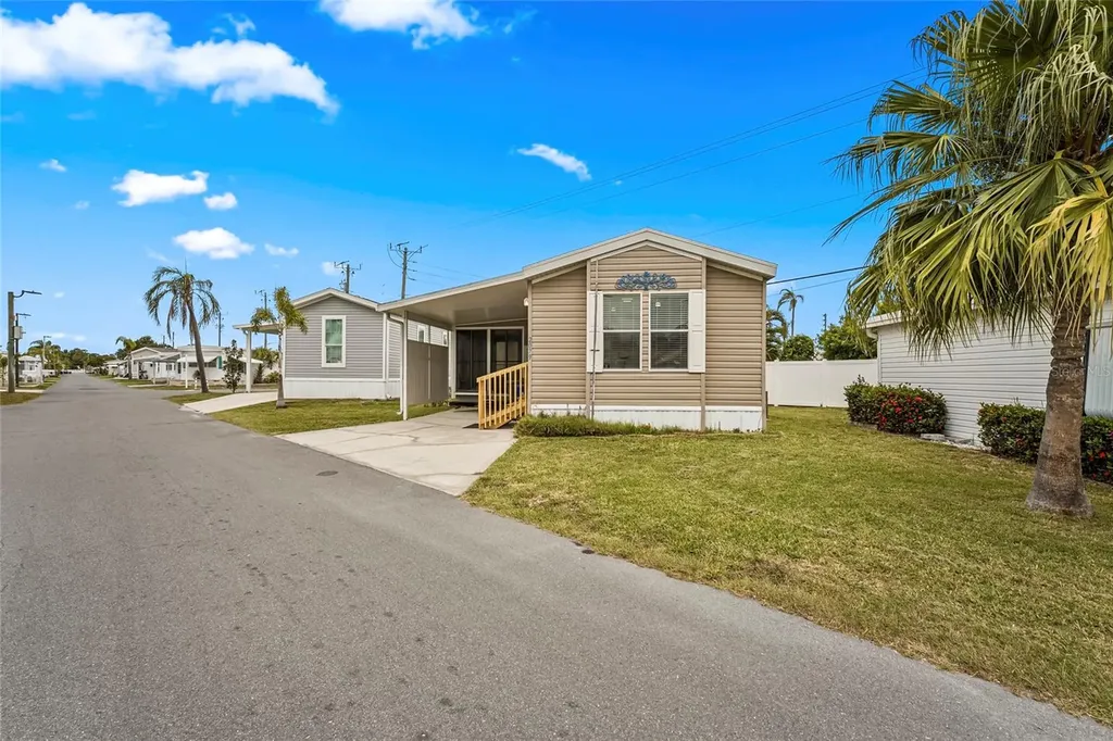 2079 Sun Home Street Sarasota FL 34231