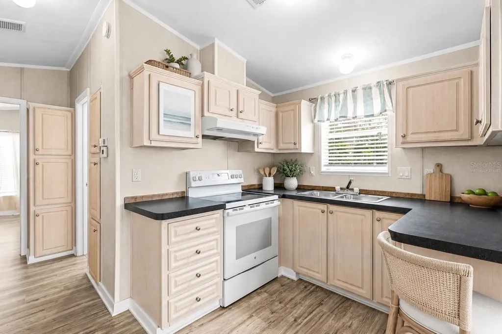 2079 Sun Home Street Sarasota FL 34231