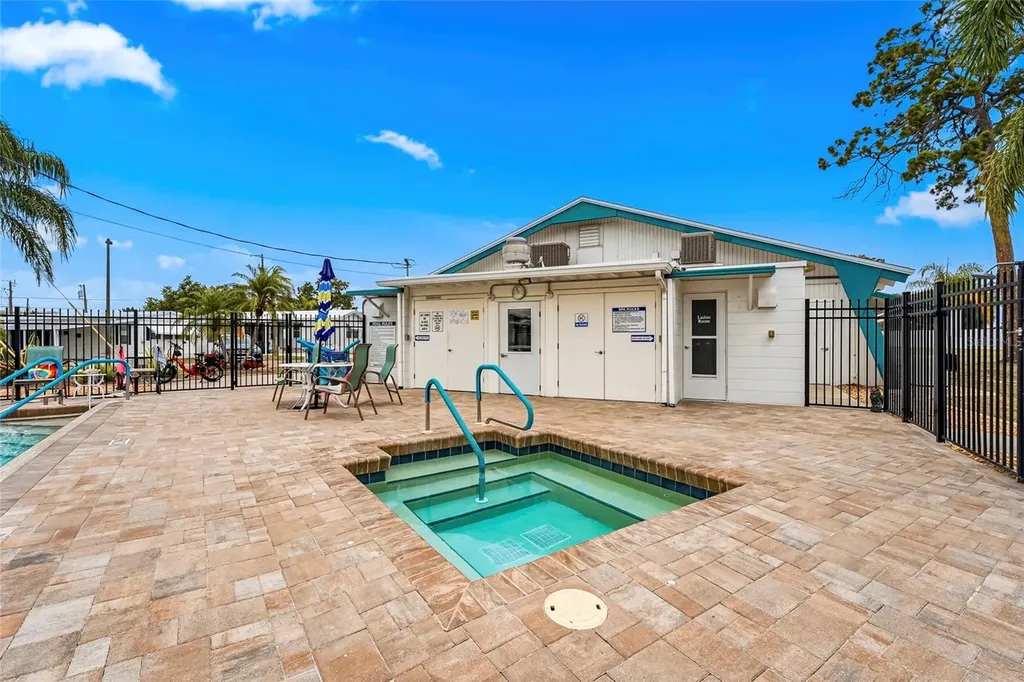 2079 Sun Home Street Sarasota FL 34231