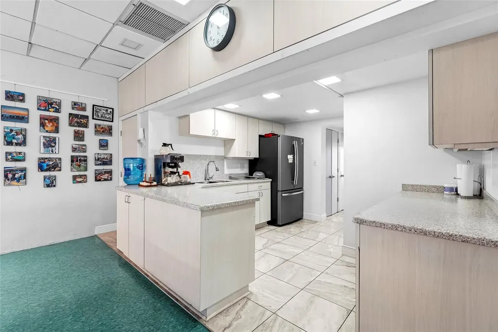 2079 Sun Home Street Sarasota FL 34231