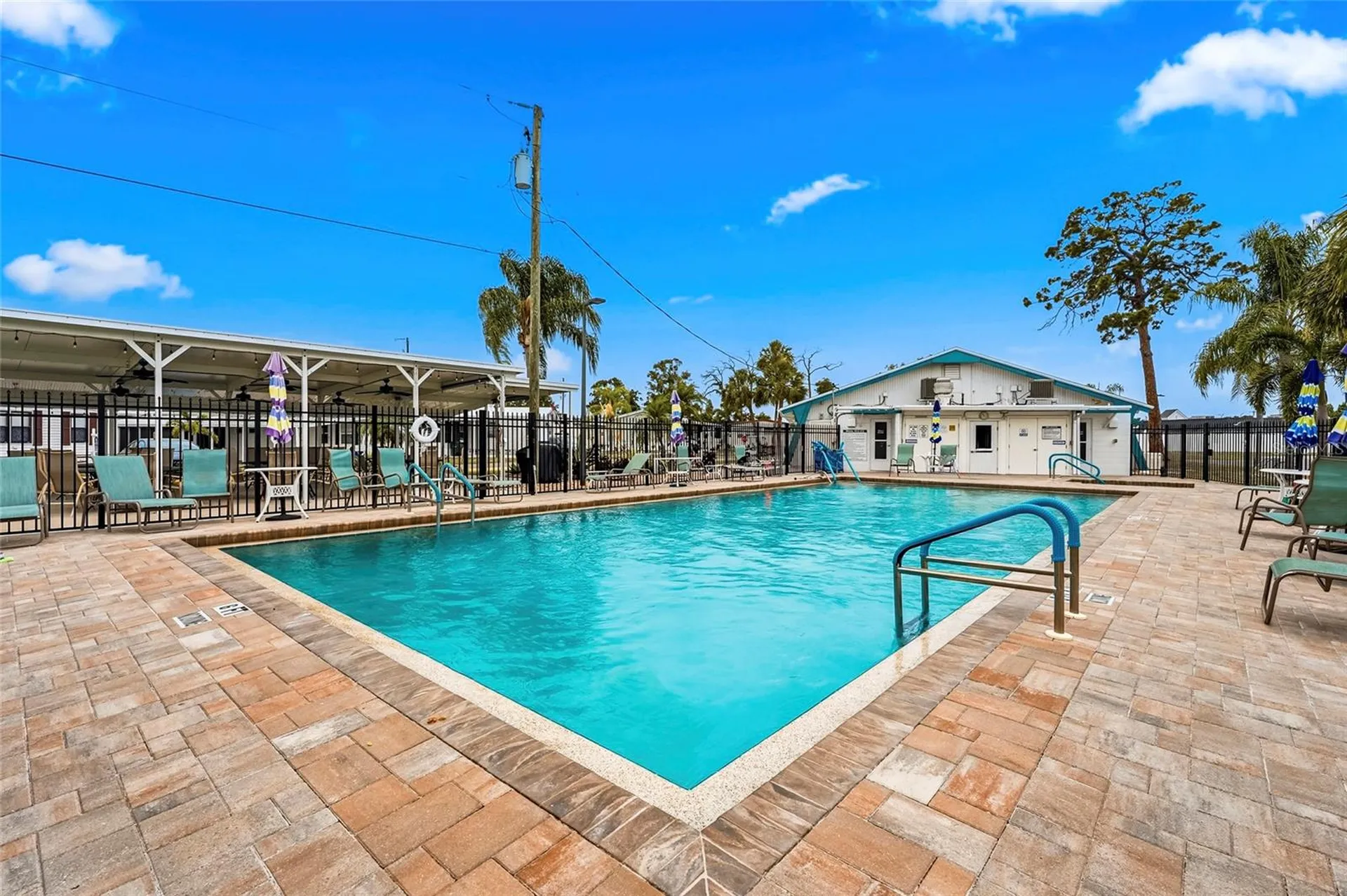 2079 Sun Home Street Sarasota FL 34231