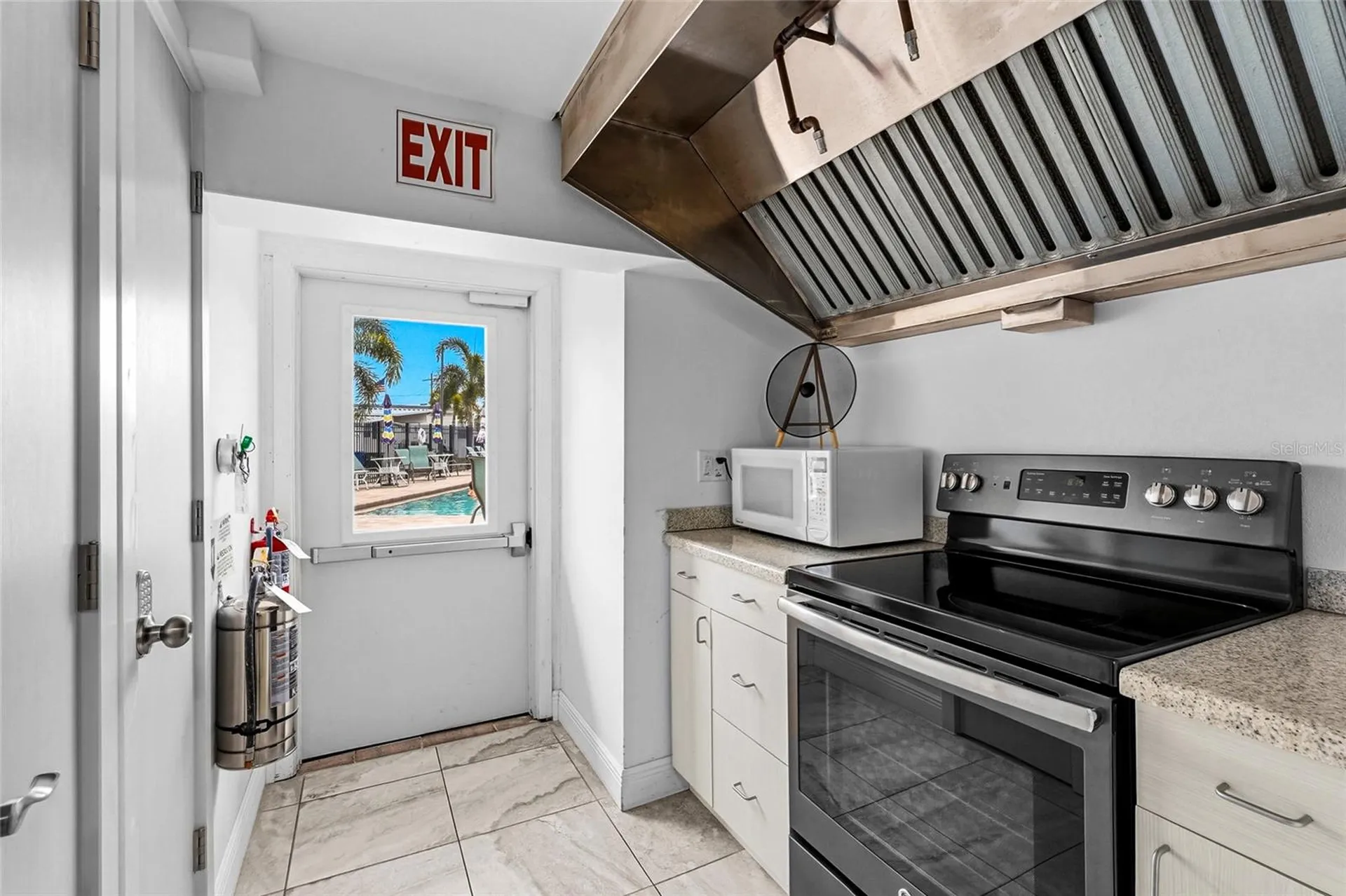 2079 Sun Home Street Sarasota FL 34231