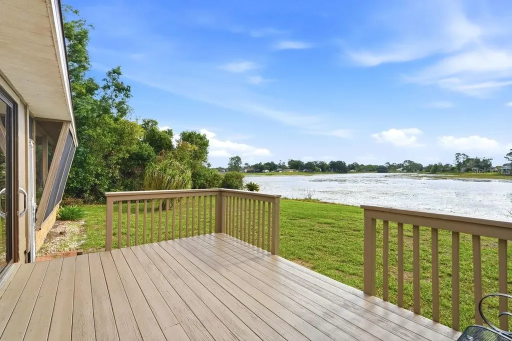 2322 Matthew Circle Deltona FL 32738