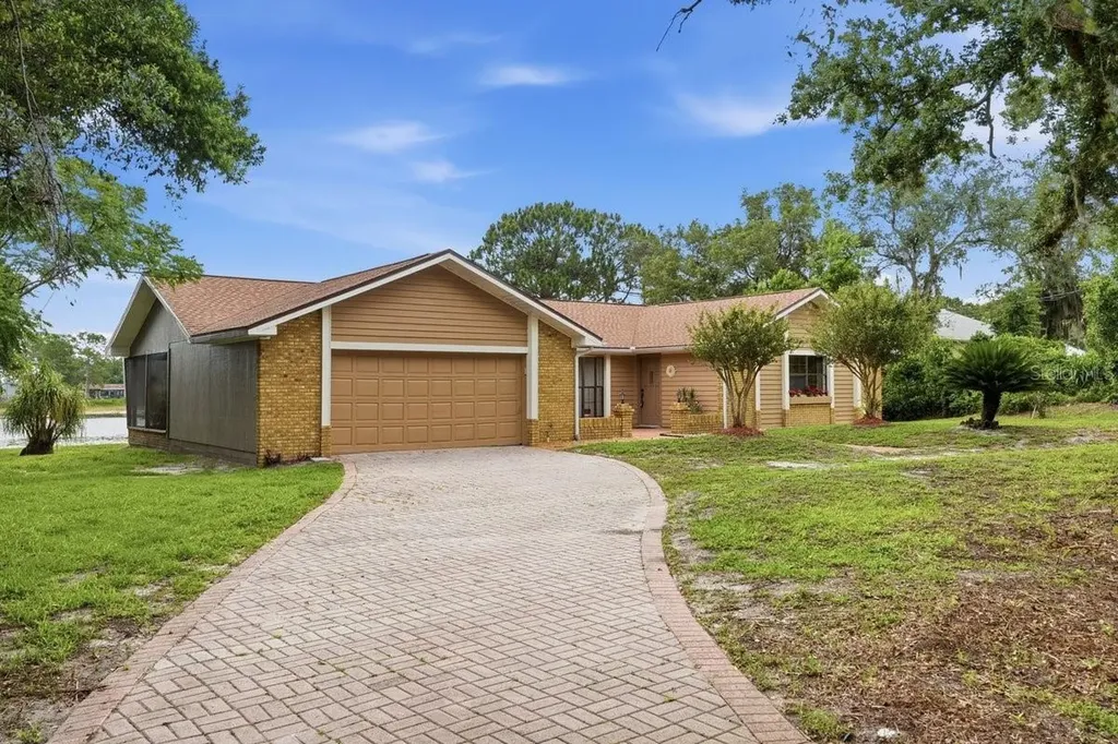 2322 Matthew Circle Deltona FL 32738