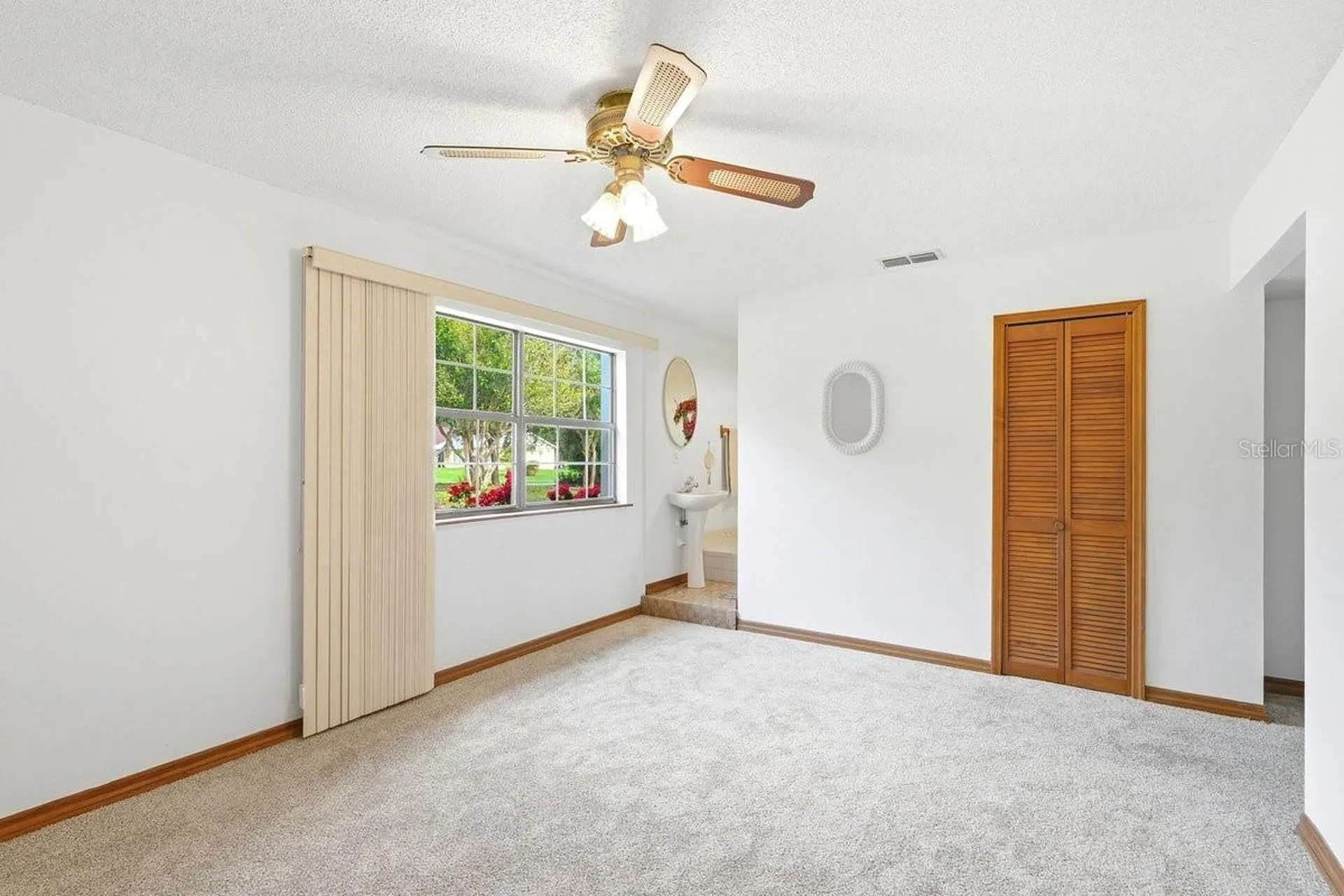 2322 Matthew Circle Deltona FL 32738