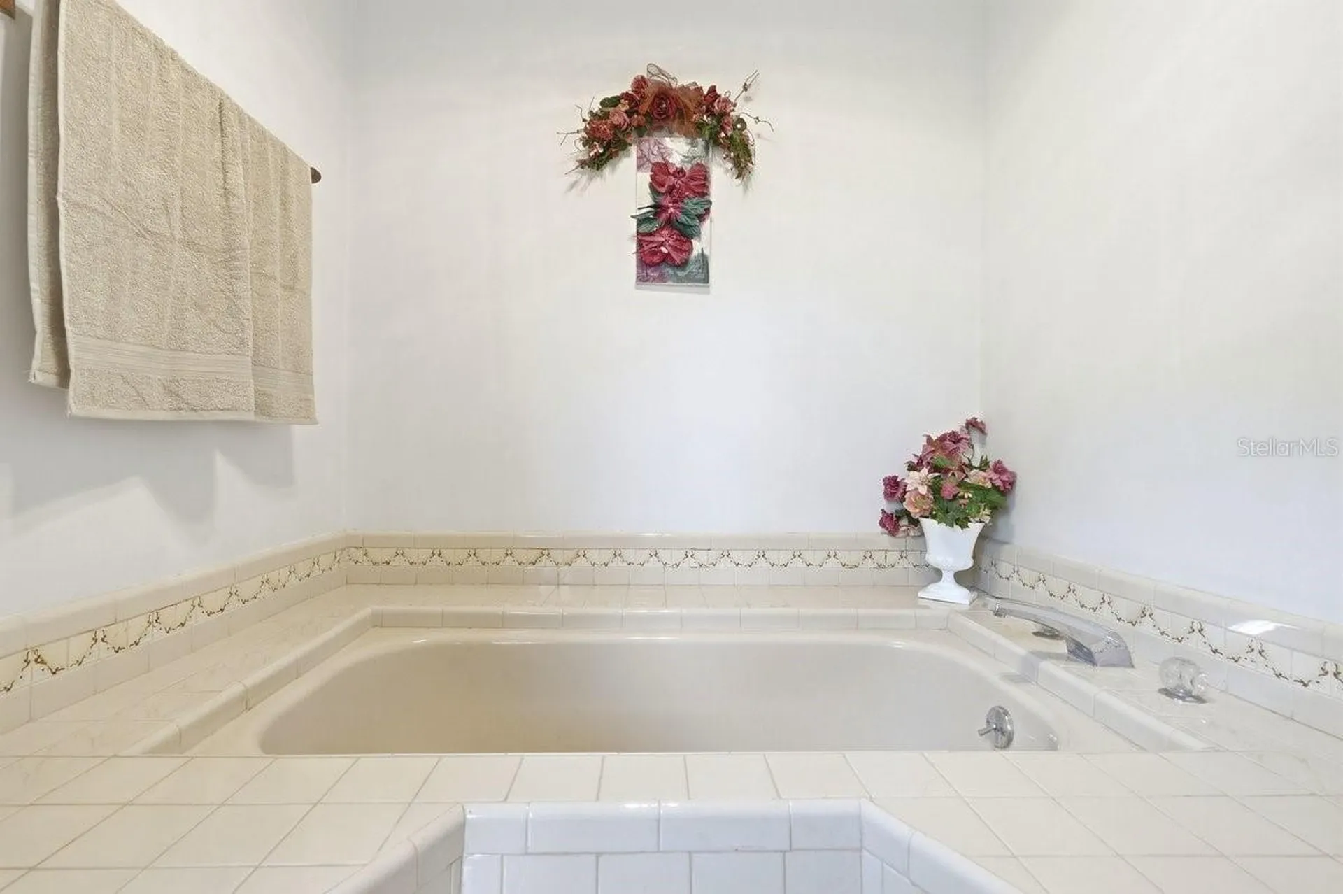 2322 Matthew Circle Deltona FL 32738