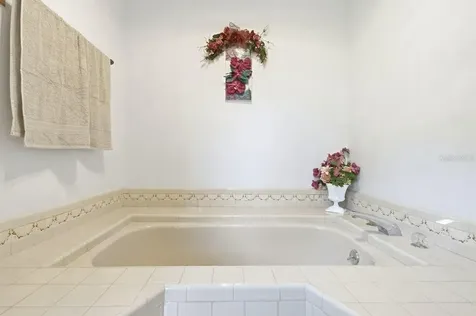 2322 Matthew Circle Deltona FL 32738