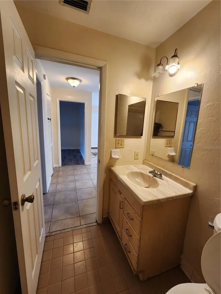 2529 NW 62 Place Gainesville FL 32653