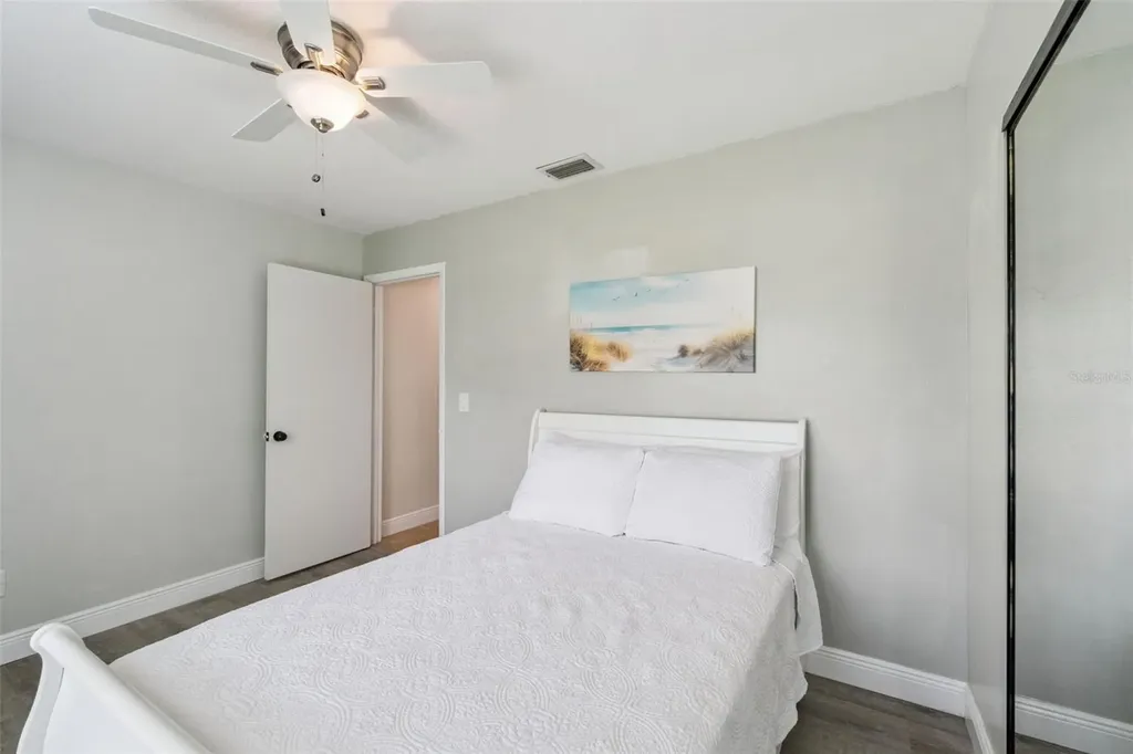 5246 Mayapple Circle Orlando FL 32821