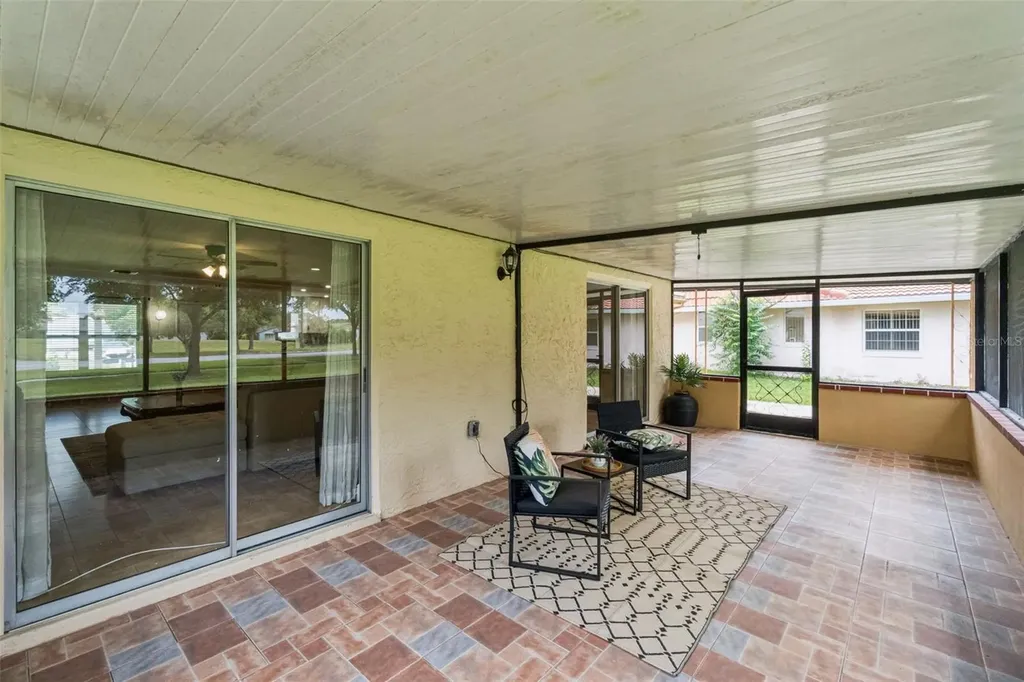 5246 Mayapple Circle Orlando FL 32821