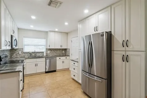 5246 Mayapple Circle Orlando FL 32821