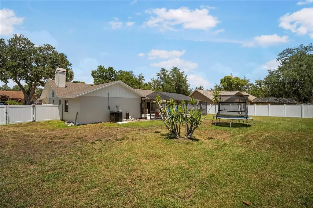 2110 Laindale Place Valrico FL 33596