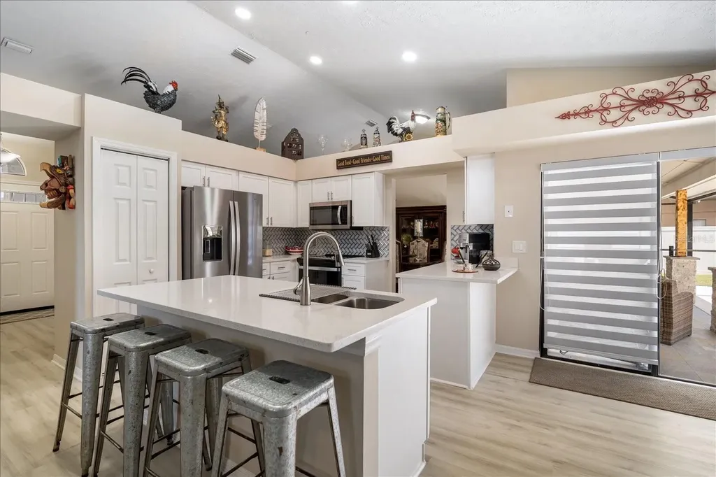 2110 Laindale Place Valrico FL 33596