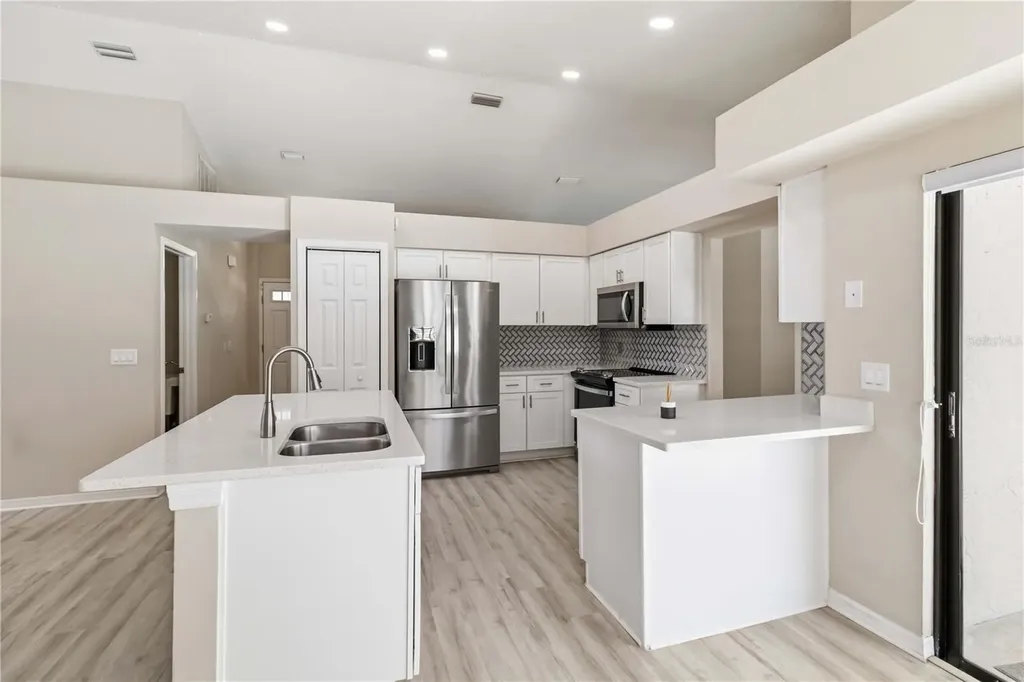 2110 Laindale Place Valrico FL 33596